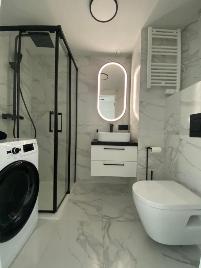 Apartament Wroclaw-Lotnisko Esterno foto